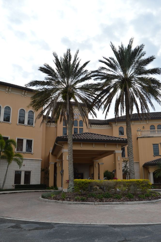 SIGNATURE OFFICE SPACE IN LAKEWOOD RANCH: 6710 Professional Pkwy W , Sarasota, FL 34240